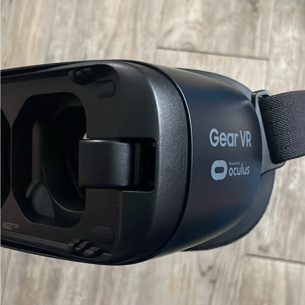 Samsung Gear VR Headset - Black